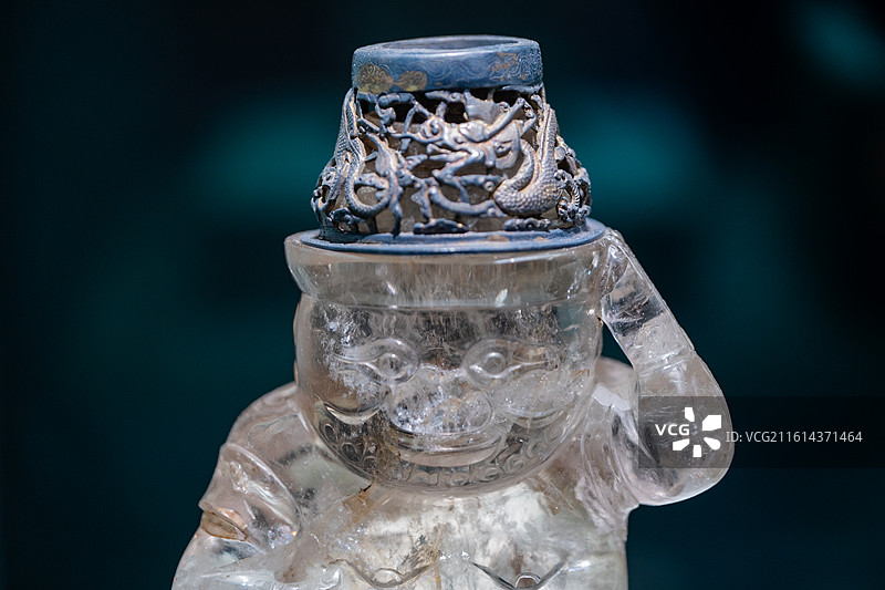 国家博物馆 中国古代玉器 元 水晶力士烛台图片素材