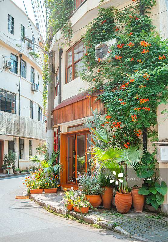 上海长宁区利西路老建筑街景图片素材