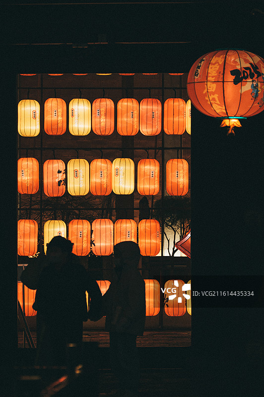 逛灯会图片素材