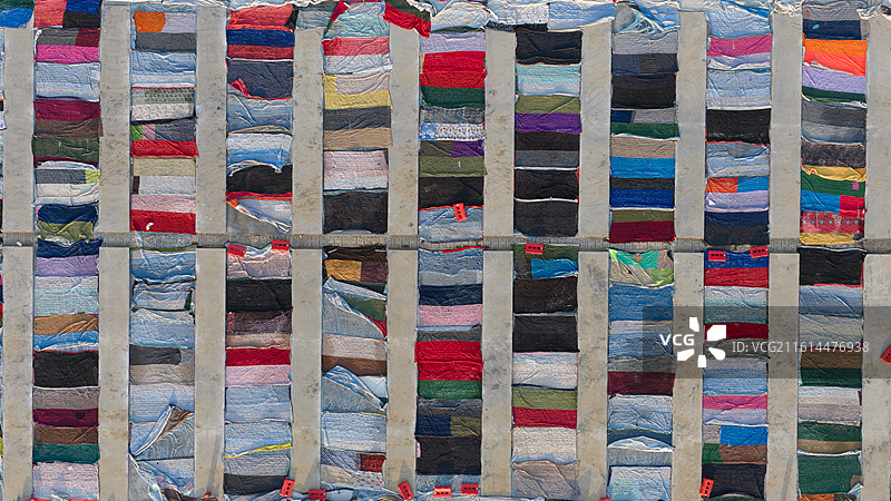 周口中心港中心作业区集装箱堆场混凝土预制冬季保温被图片素材