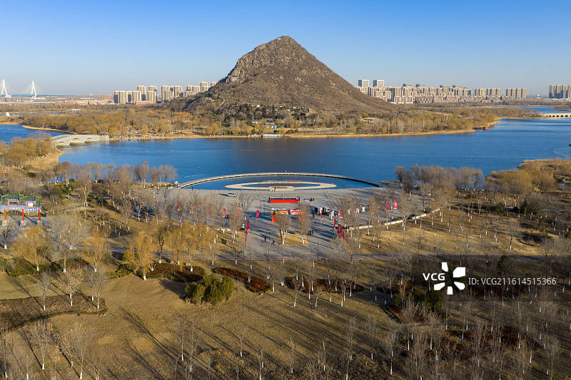 航拍济南华山风景区图片素材