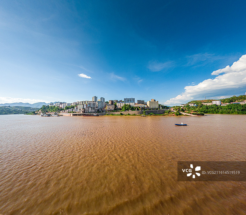 长江 三峡 沿岸风光 江面  风景 风景 建筑船舶等图片素材