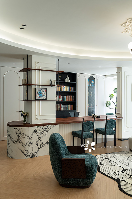 创融嘉天地法式实景落地图片素材