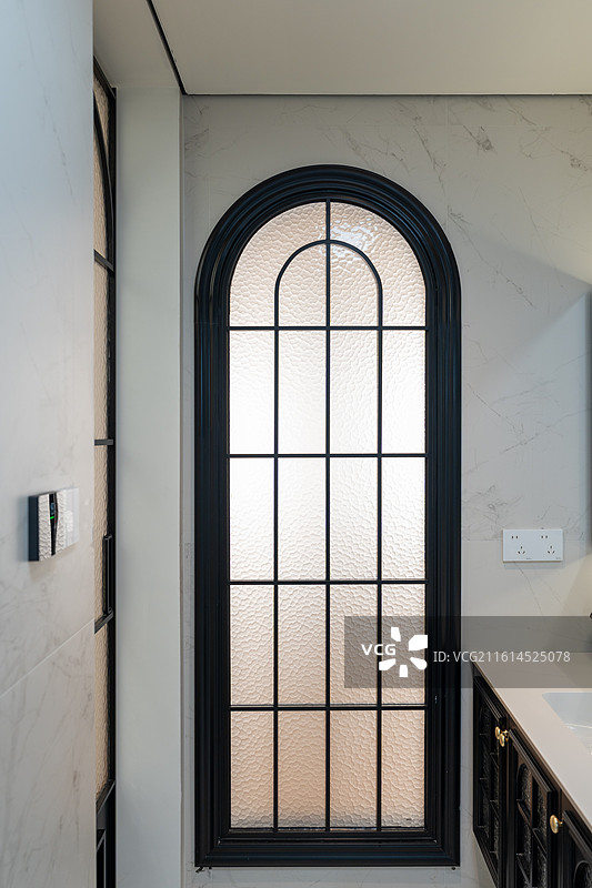 创融嘉天地法式实景落地图片素材