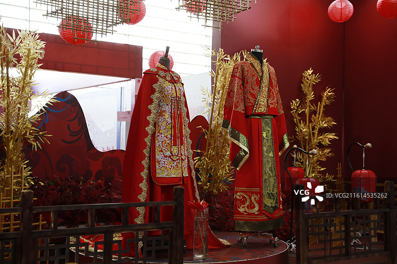 中式旗袍婚纱图片素材