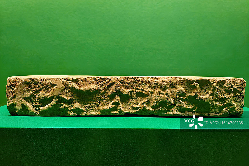 西王母画像砖 东汉 四川大学博物馆藏 摄于吴文化博物馆“纹章九州——中国古代的纹饰和纹样”展图片素材