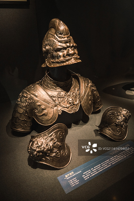 《钢铁与荣耀：欧洲骑士盔甲与文化展》是南京城墙博物馆引进的重磅特展，于2025年11月28日开幕图片素材