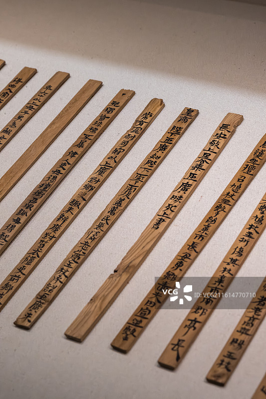 汉代王杖诏书令册简-武威市博物馆复制藏品图片素材