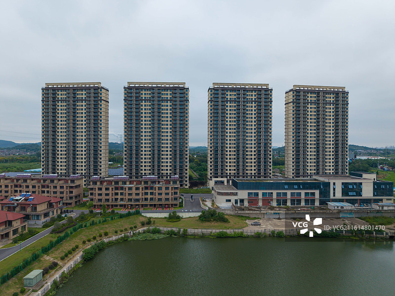 江苏省镇江市，丹徒区，东方丽晶花苑图片素材