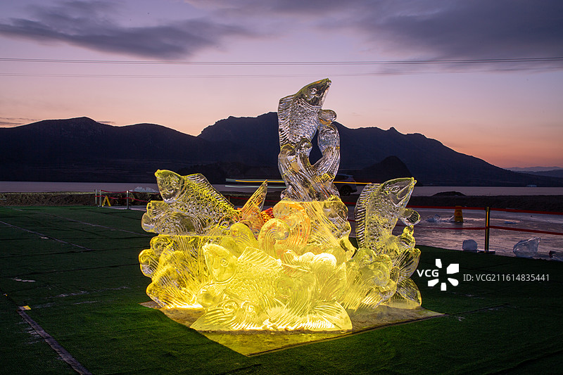 北票龙潭水库冰灯图片素材