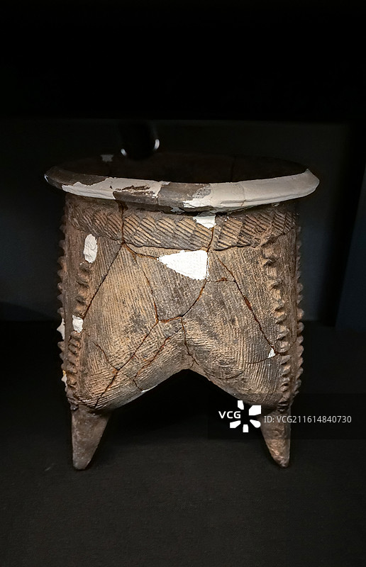 陶鬲 中国考古博物馆（中国历史研究院）宅兹中国展厅图片素材