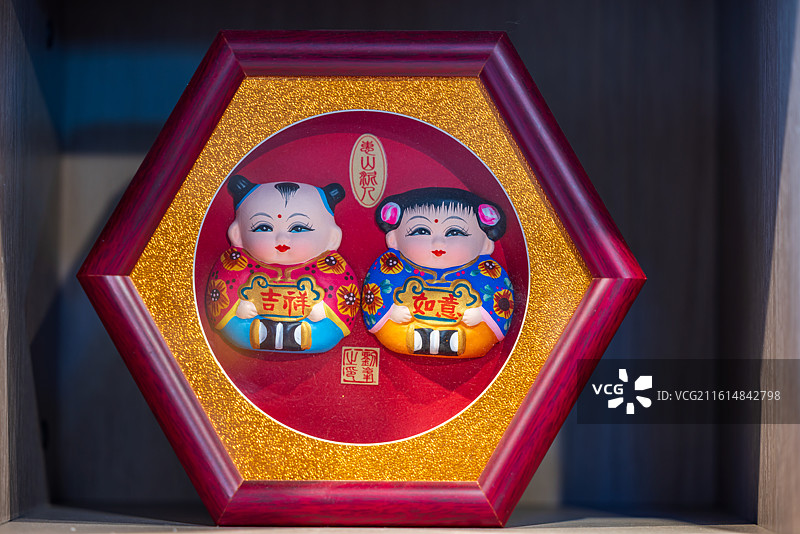 江苏省无锡市惠山古镇工艺品惠山泥人静物图片素材