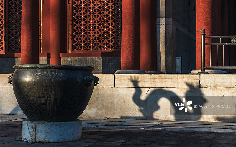 颐和园里的光影图片素材