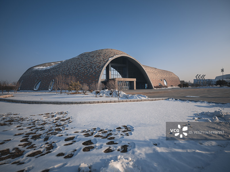 大同大剧院-现代城市建筑和空旷的广场图片素材