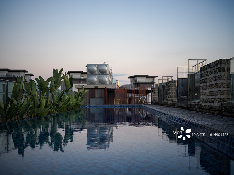 屋顶泳池景观图片素材