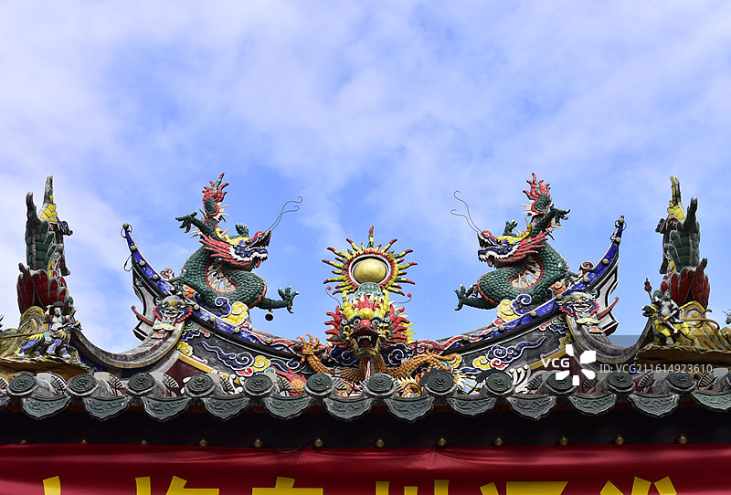 福建省泉州古建筑通淮关岳庙关帝庙闽南建筑屋顶屋脊图片素材