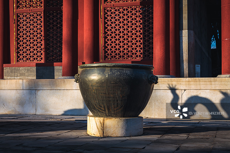 颐和园里的光影图片素材