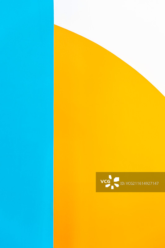 杭州白蓝地文化街区：蓝色与黄色的极简墙面图片素材