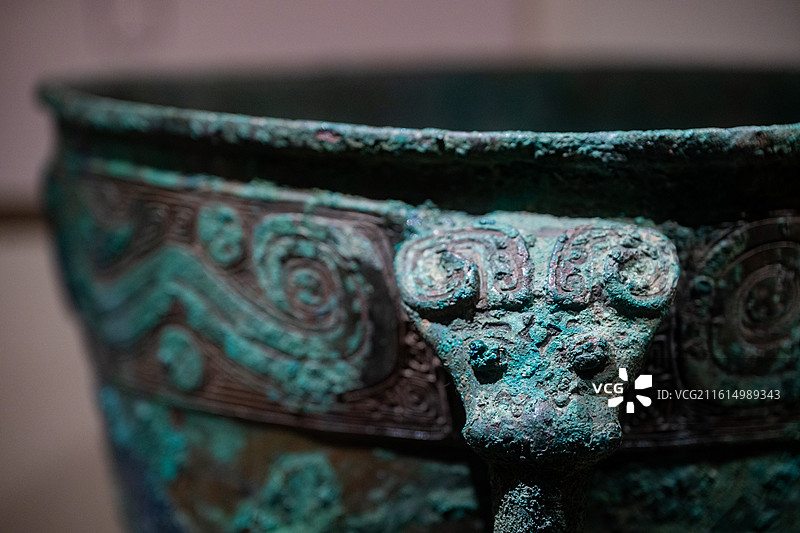 国家博物馆 商王武丁时期 “妇好”青铜三联甗 1976年河南安阳殷墟妇好墓出土图片素材