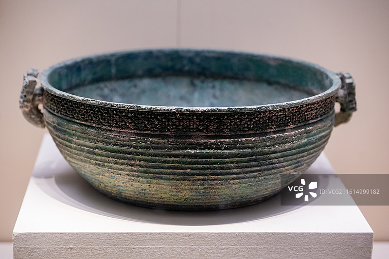 国家博物馆 春秋 徐 “徐王义楚”青铜盥盘 1979年江西靖安出土图片素材