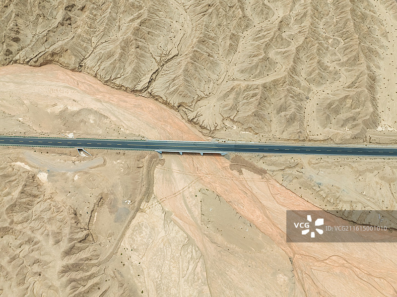 青海大大柴旦德令哈地下雅丹地貌，大柴旦峡谷地貌图片素材