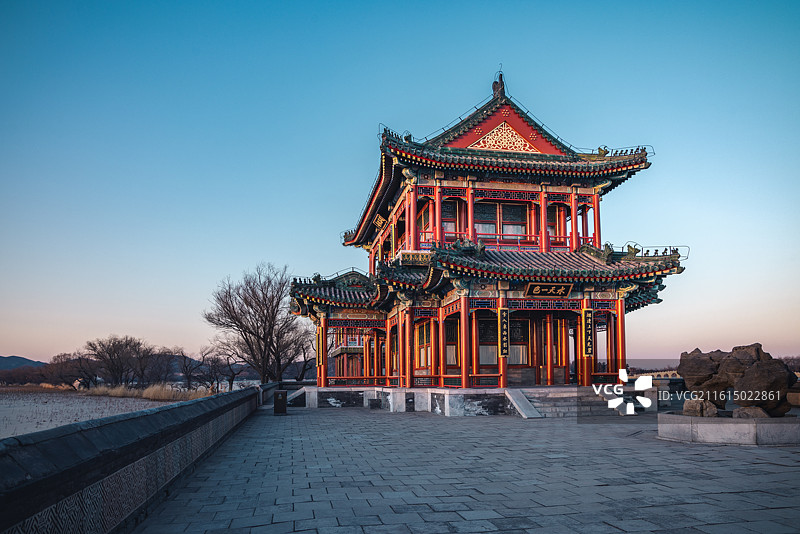 景明楼落日夜景图片素材