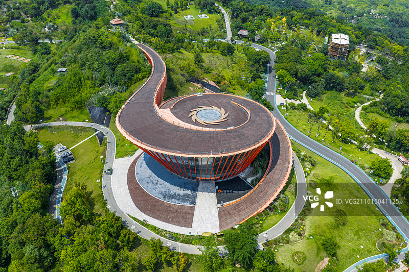 高空俯瞰丹景台，龙泉山森林公园图片素材