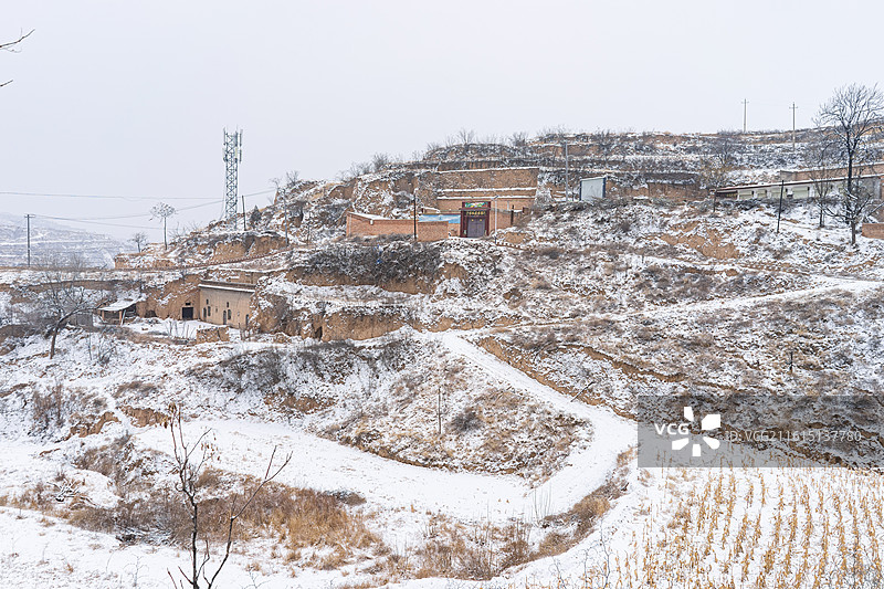 中国大雪拍摄主题，山西省临汾市洪洞县上寨村，冬天冬季黄土高坡深雪覆盖农田，户外白昼无人图像摄影图片素材