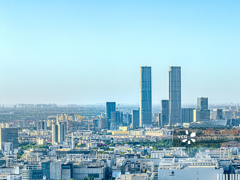 航拍上海张江科学城 科学之门超塔 张江高科技产业园 科学技术生产力 中芯国际集成电路芯片制造创新土壤图片素材