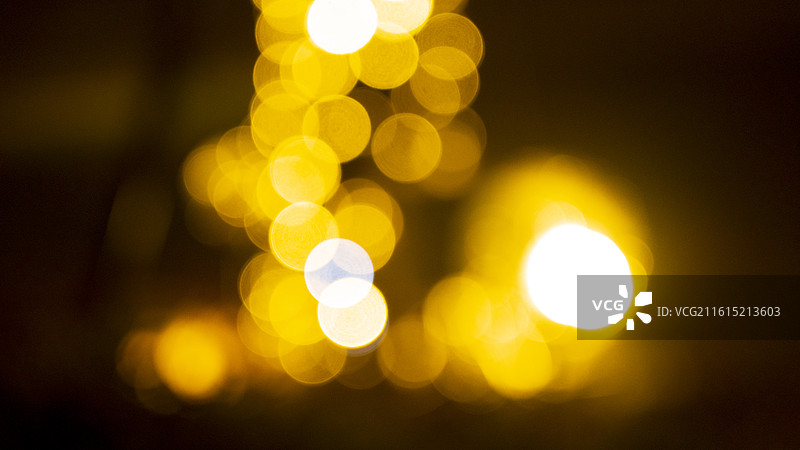 圆形灯具装饰亮光发光背景模糊光斑特写图片素材