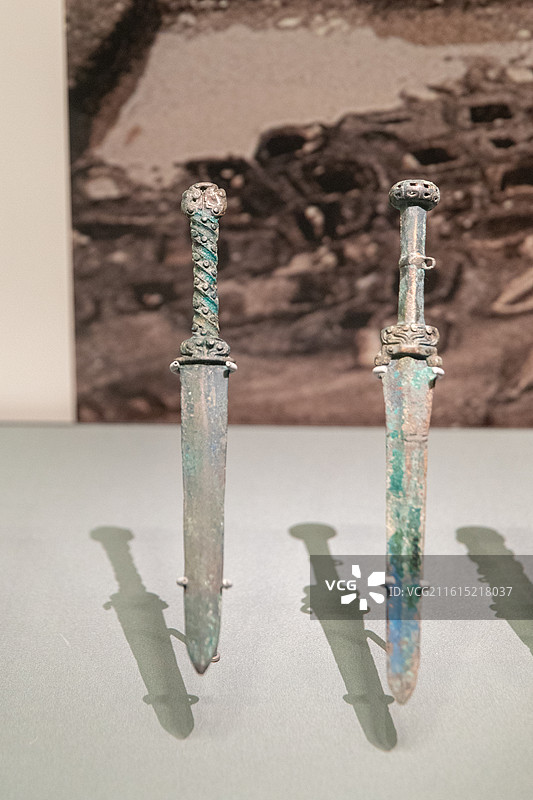 青铜剑图片素材