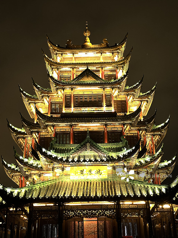 重庆鸿恩阁鸿恩寺夜景图片素材