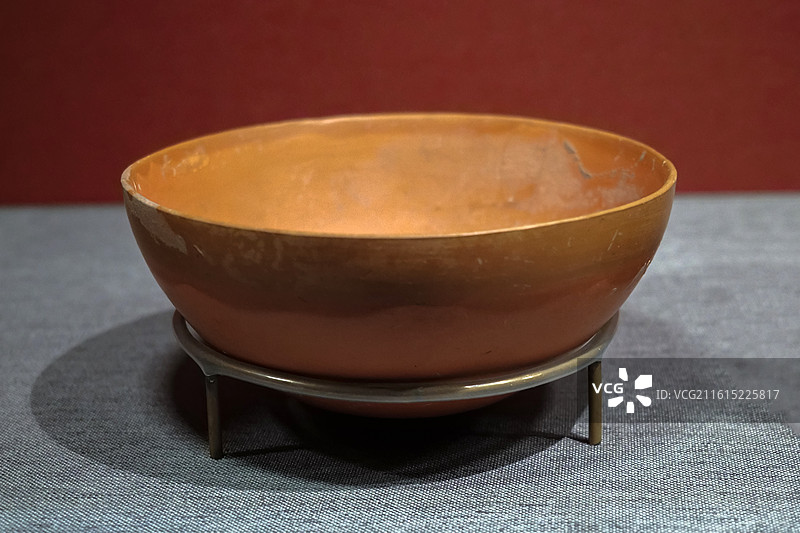 陶钵 新石器时代 仰韶文化 陕西宝鸡北首岭遗址 中国考古博物馆（中国历史研究院）文明起源展厅图片素材