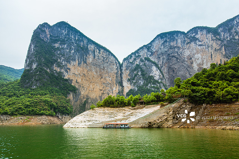 中国湖北省恩施土家族苗族自治州大清江蝴蝶崖景区图片素材