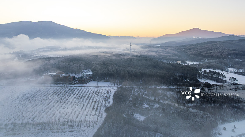 吉林万缕银丝小雾凇岛四星级雾凇仙境图片素材