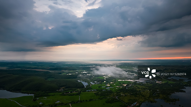 镜泊湖湿地图片素材