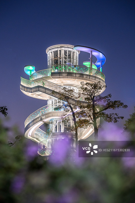 深圳市罗湖区环深圳水库 绿道 地标 湖光塔 特写图片素材