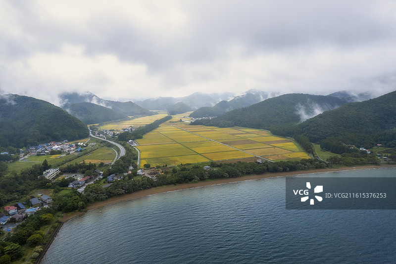 日本福岛县猪苗代湖的航拍风光图片素材