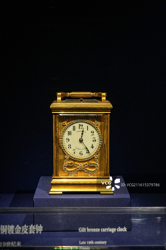 北京故宫博物院钟表馆展览的精品钟表图片素材