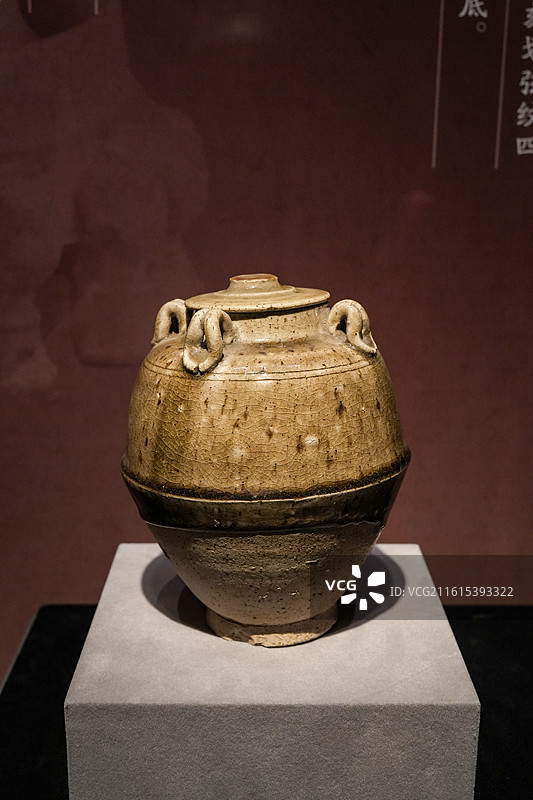 北京中国美术馆“墨韵文脉-河南汉唐艺术珍品展”的展览现场和展品图片素材