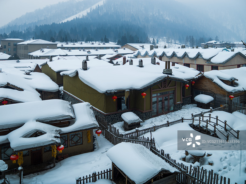 梦幻雪乡：哈苏镜头下的东北童话世界图片素材