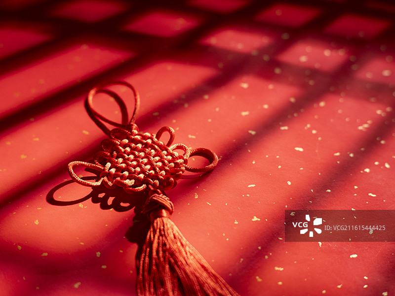 过中国腊月二十三吃糖瓜糖瓜粘图片素材