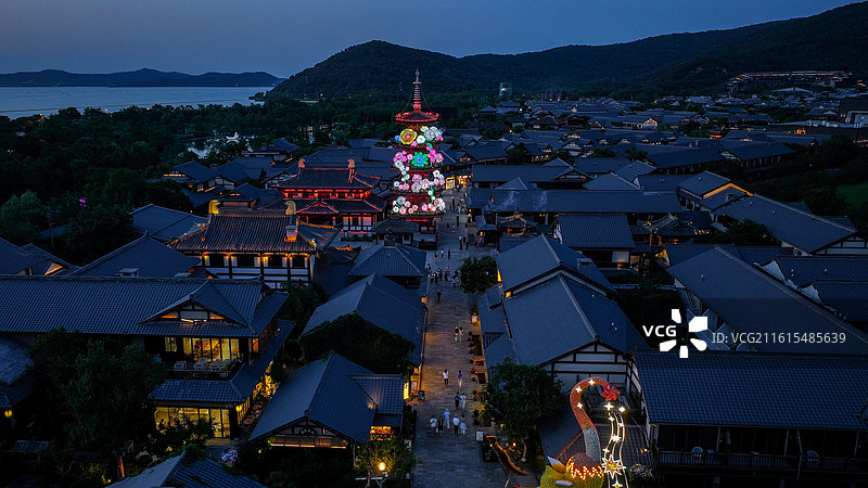 无锡拈花湾梦幻夜色图片素材