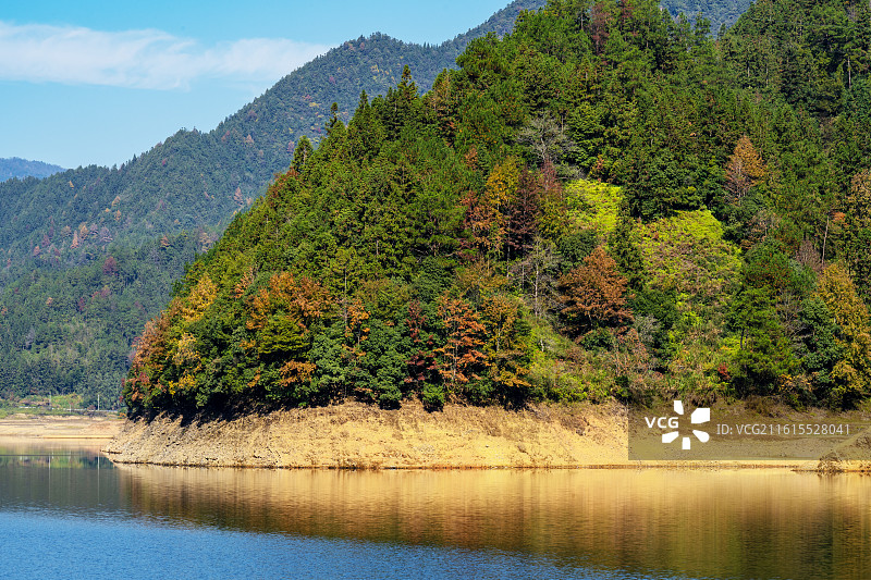 婺源段莘水库图片素材