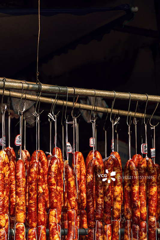 晾晒的四川腊肠图片素材