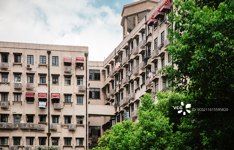 上海北苏州路河滨大楼老公寓建筑外观图片素材