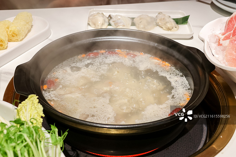 丰富的生蚝鸡火锅食材图片素材