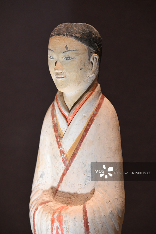 西汉时期塑衣式彩绘侍女俑 汉景帝阳陵陪葬墓出土 国家一级文物图片素材