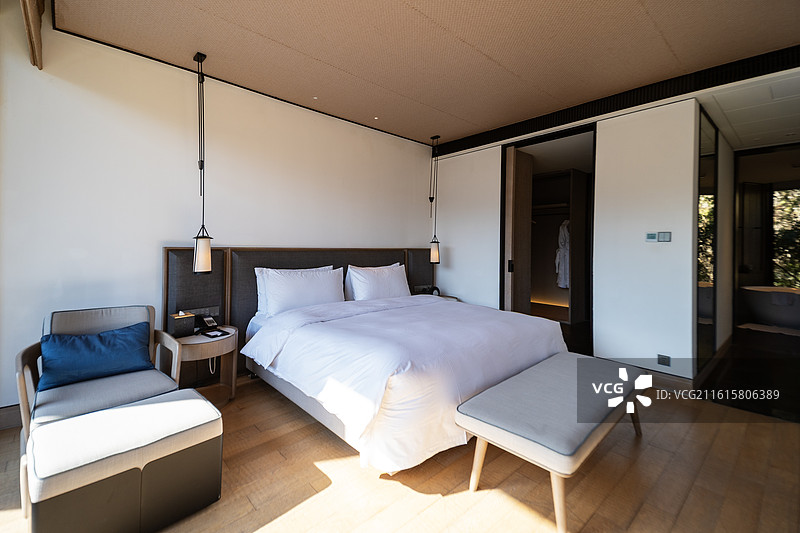 现代简约山景度假酒店环境图片素材