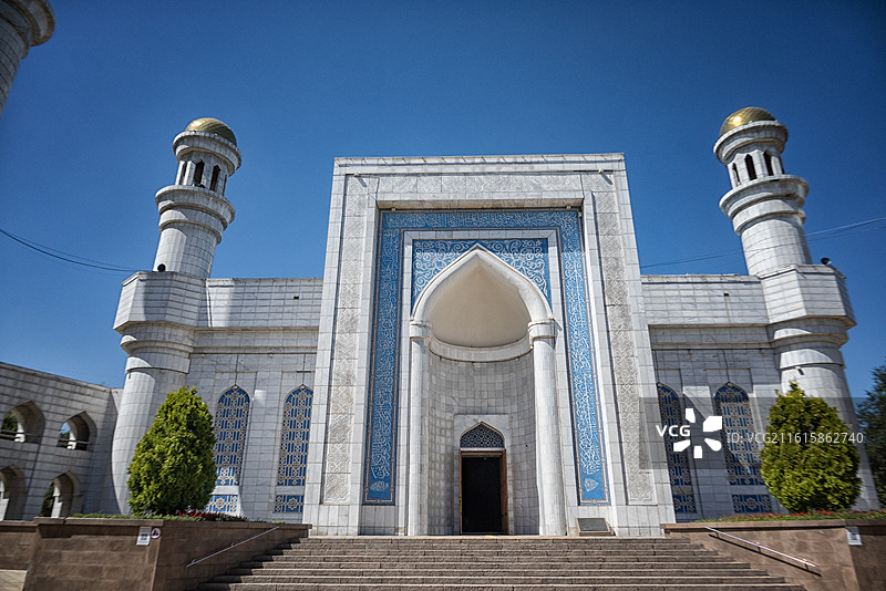 哈萨克斯坦阿拉木图中央清真寺图片素材